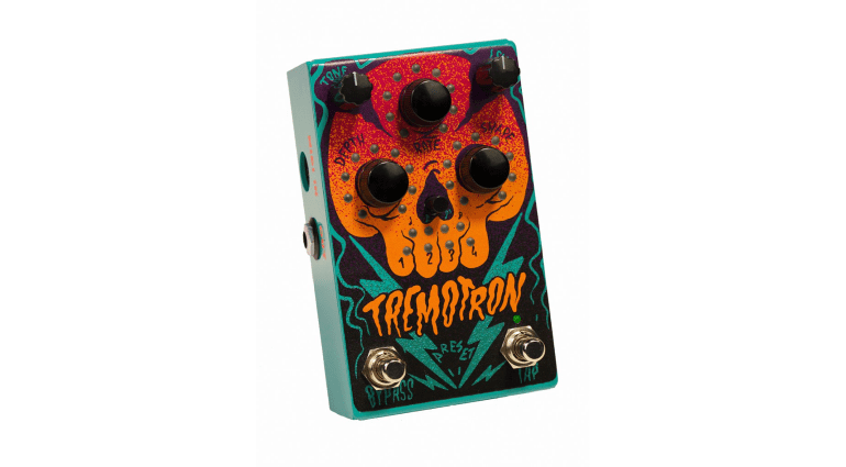 Stone Deaf FX are probably best known for their effects pedal range. This year they have added five new effect pedals and a brand new range of valve amps as well.