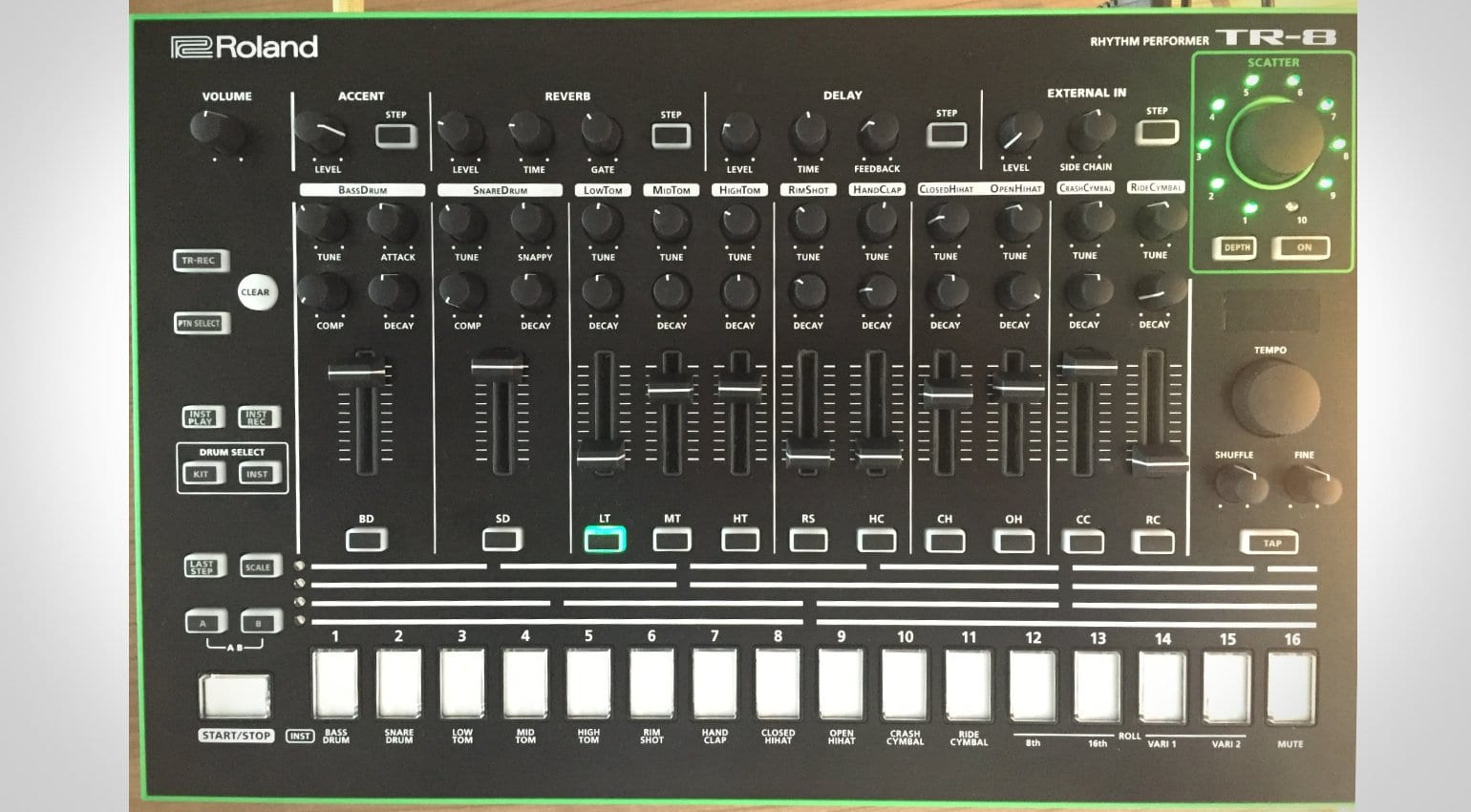 Roland TR-8 update arrives with Drumatix TR-606 sounds! - gearnews.com