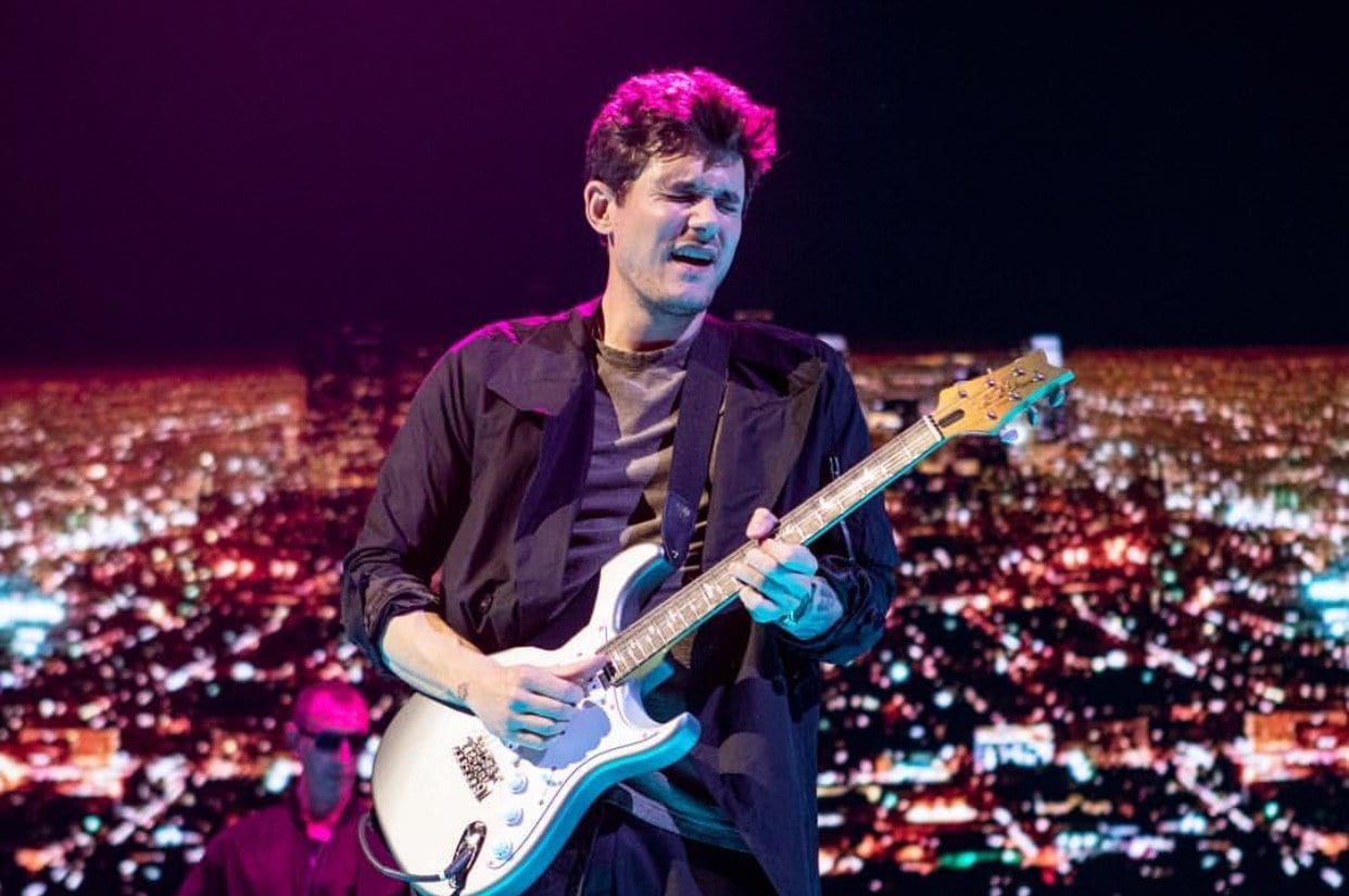 John Mayer PRS Stratocaster Headstock Signature rumour guitar.