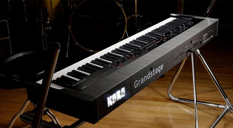 korg grandstage vs roland rd 2000