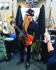 Mikey Demus Manson 2017 Guitar Show