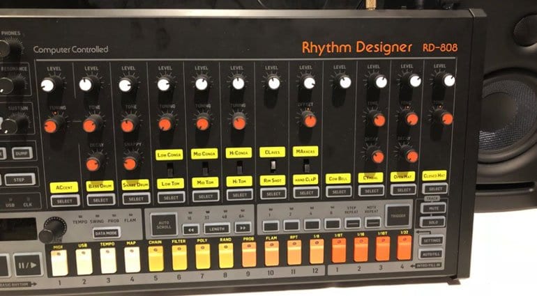 behringer-rd808-knobcon3.jpg