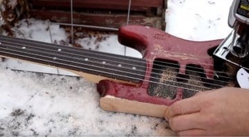 Are heavy guitars better for sustain?