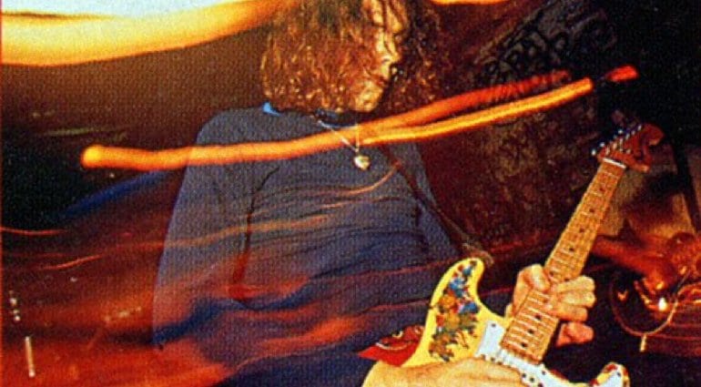 Billy Corgan S Stolen Gish Stratocaster Returned After 27 Years Gearnews Com