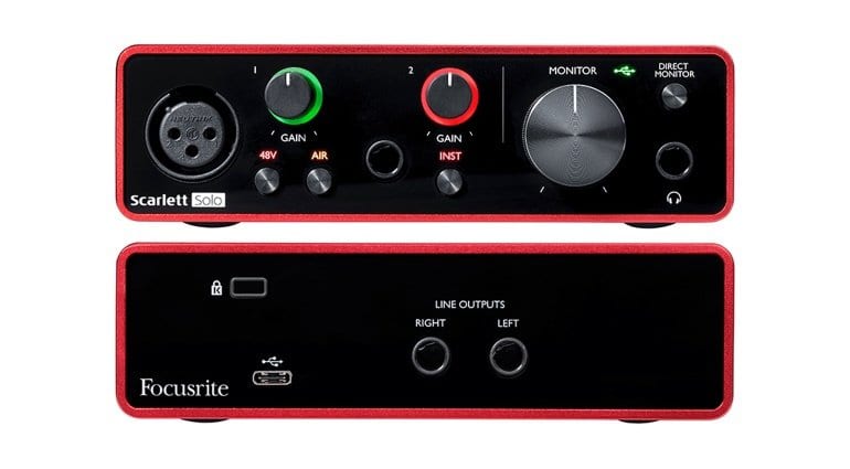 focusrite scarlett 2i2 line outputs