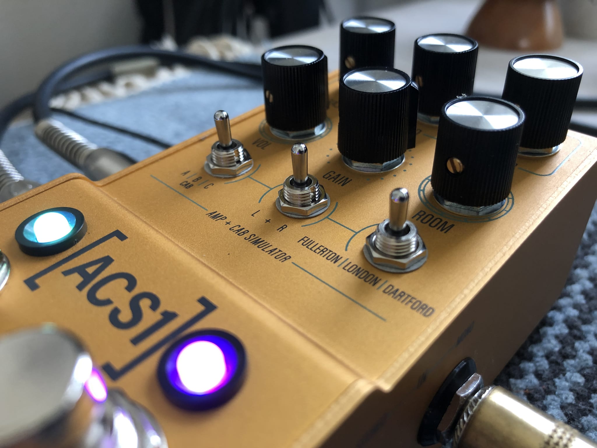 Review: Walrus Audio's ACS1 Amp and Cab Simulator pedal - gearnews.com