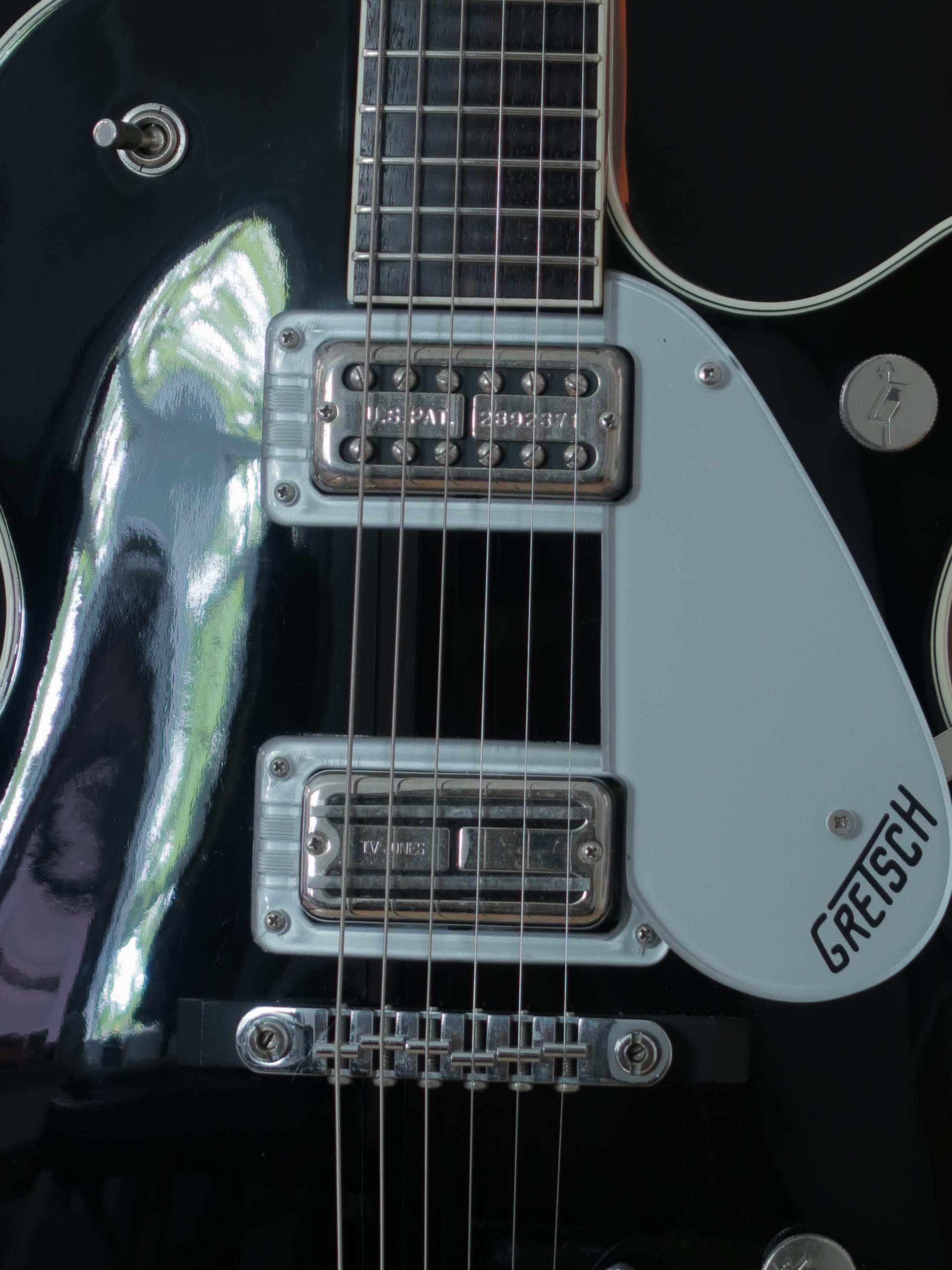 The Gretsch 6128: How I ended up with one, and why you should get one too -  gearnews.com