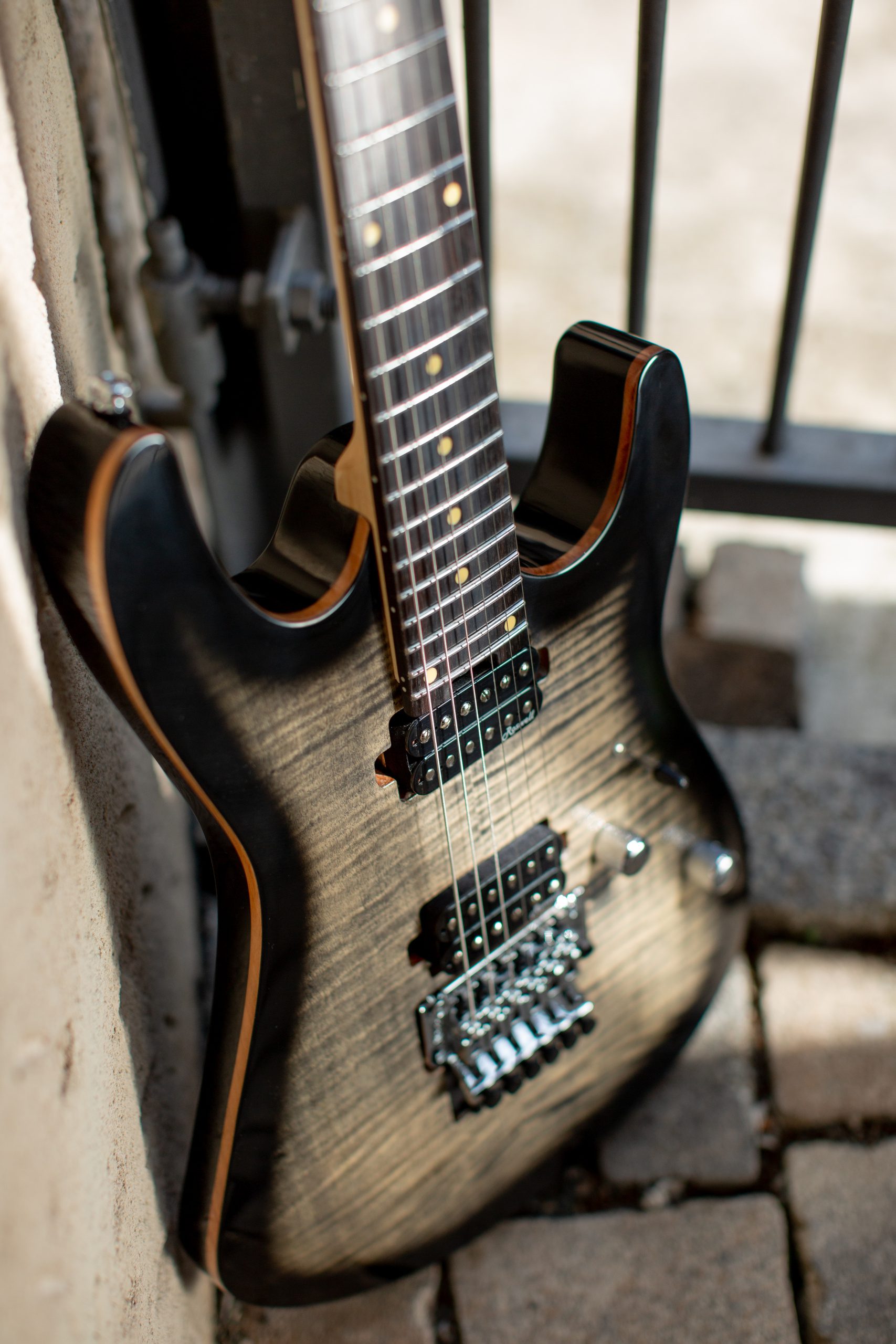 Harley Benton Fusion-III HH model in Trans Flamed Charcoal Burst