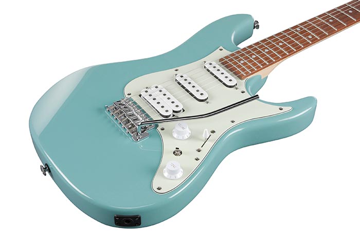 Ibanez AZES40 in Purist Blue
