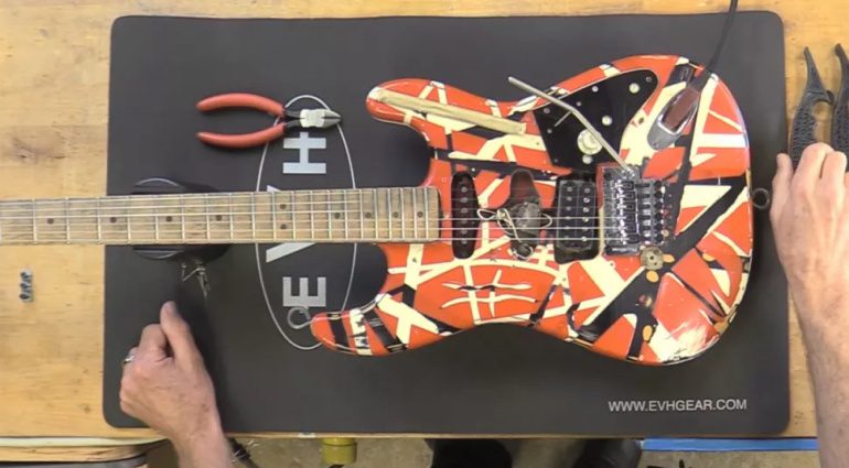 Watch Eddie Van Halen's Guitar Tech Tom Weber set up a Frankie!