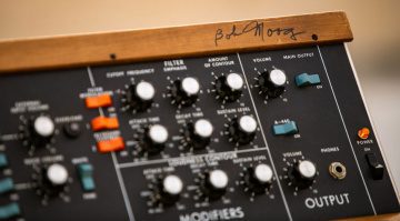 Bob Moog's signature