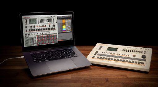 Roland TR-707