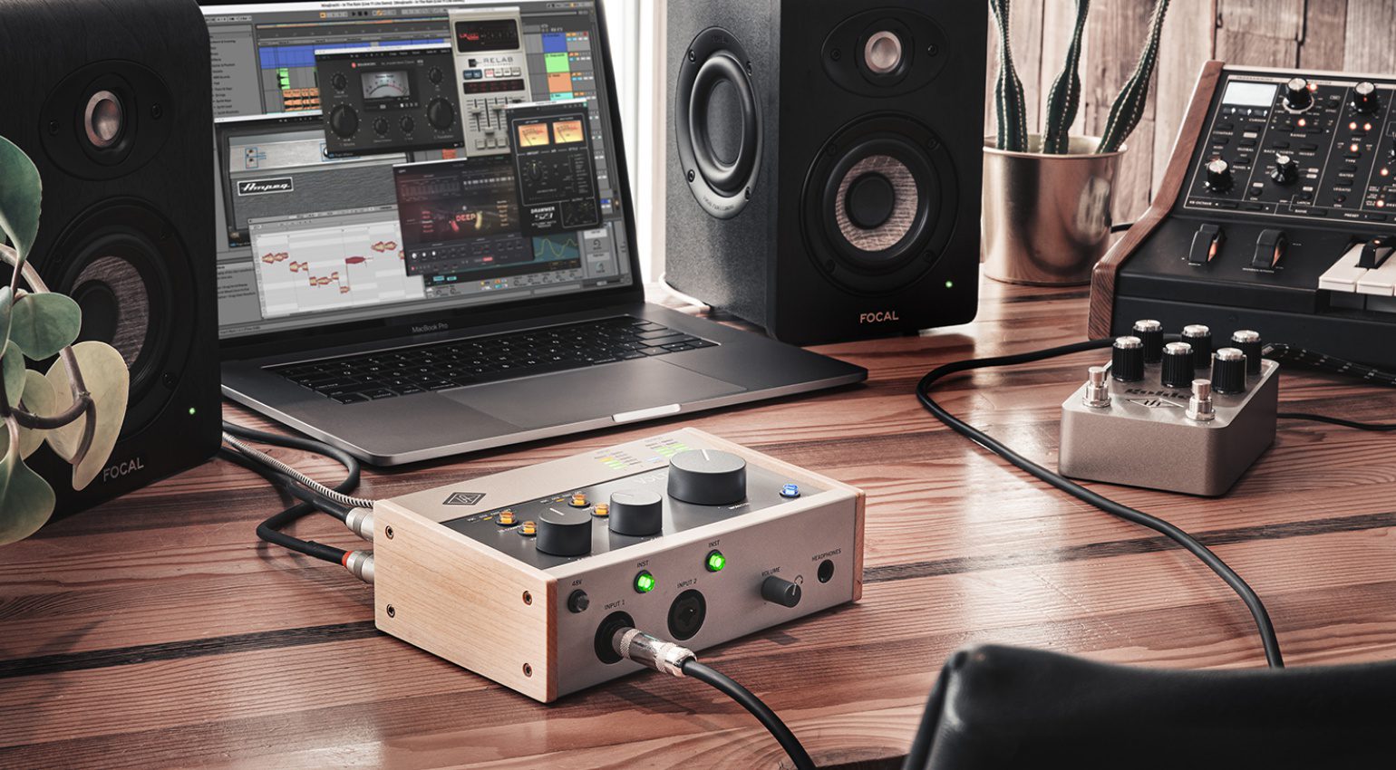 注目ブランドのギフト 276 Volt Audio Universal - DTM/DAW