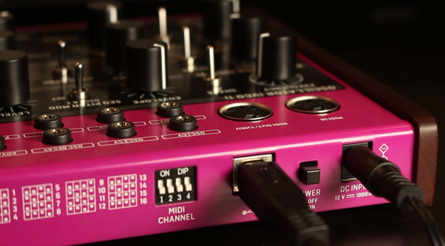 Behringer EDGE A percussion synth companion for your CRAVE