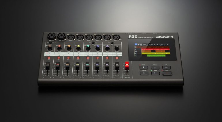Zoom R20: 16-track portable multi-track recorder with touchscreen