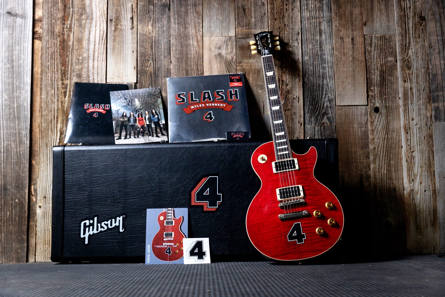Gibson-Slash-Les-Paul-Standard-Limited-4-Album-Edition-with-loads-of-albbum-goodies-and-case-candy.jpg