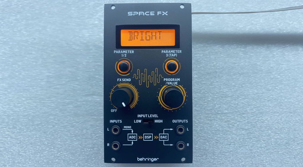 Behringer SPACE FX