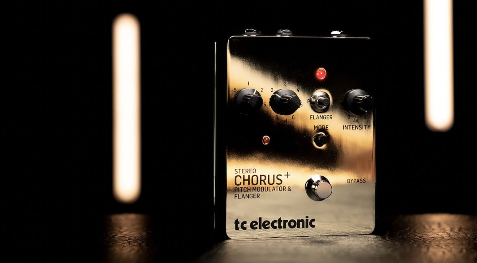 TC Electronic SCF Gold SE Chorus/Flanger: Shiny Gold limited run ...